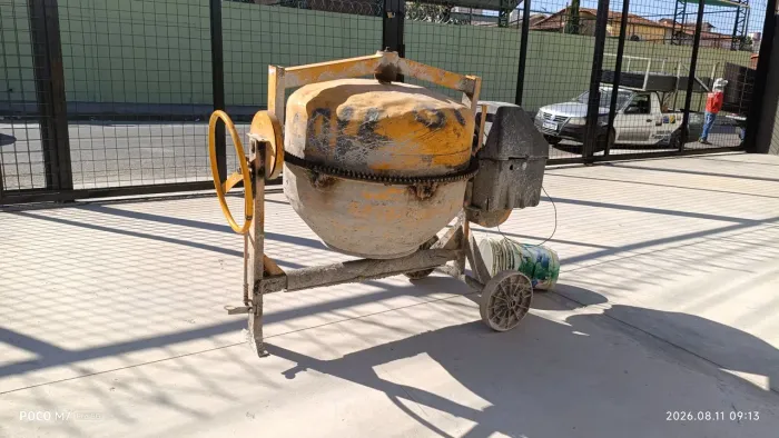 Betoneira 400lts - Preço de desapego