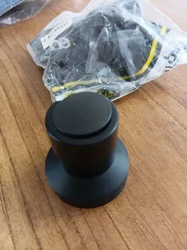 2 acabamentos de registro padrão Docol Preto Fosco