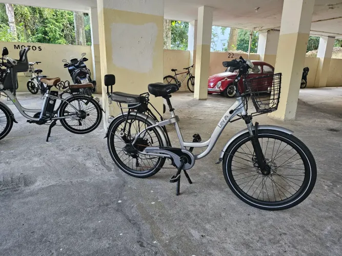 Bike Lev-L + Plus Cinza