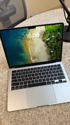 MacBook Air M4 256gb (perfeito estado)