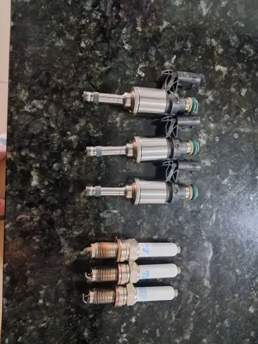 Kit de bicos injetores e velas de ignição 1.0 200 tsi