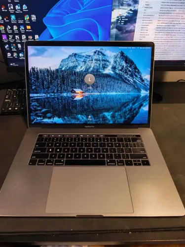 Macbook Pro 15 - 2018