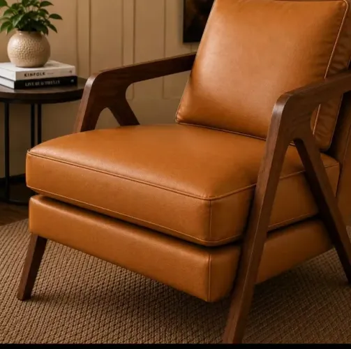 Vendo Poltrona Mona - Design Moderno em Courino Caramelo (Leia a descrição)
