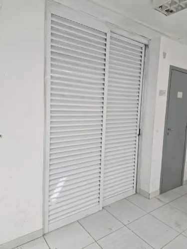 Porta balcão alumínio branco 