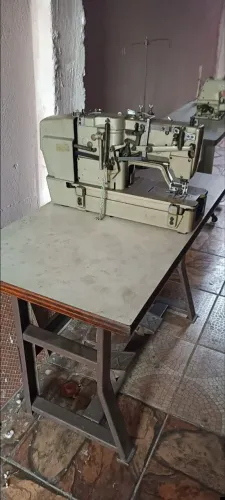 Máquina de costura Juki caseadeira