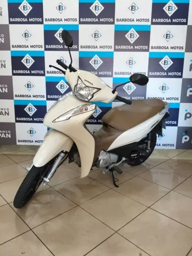 Vendo troca financio BIZ 2024