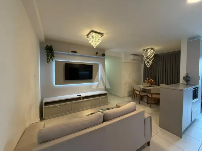 Apartamento com 1 suíte e 2 quartos à venda no bairro Anita Garibaldi em Joinville-SC por