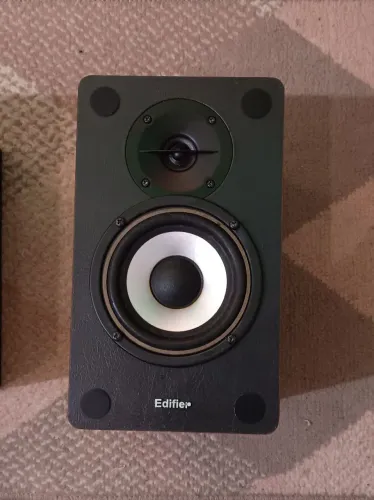 MONITOR EDIFIER R1200T