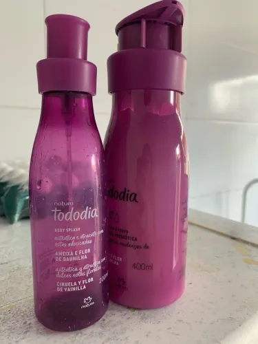 Hidratante baunilha e flor de ameixa 