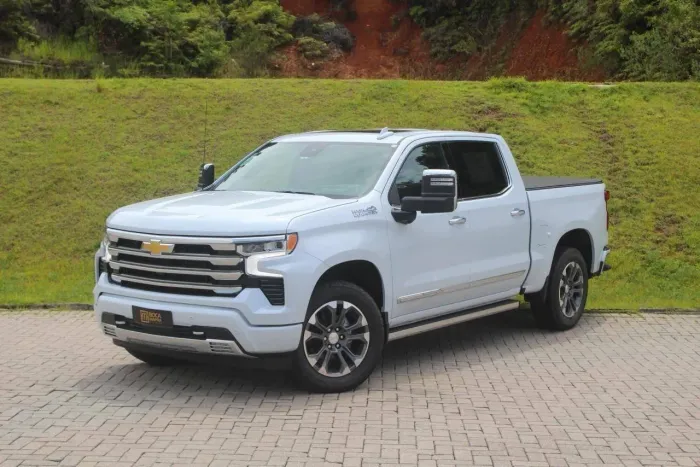 Chevrolet Silverado High Country 5.3 V8 AWD Aut. 2026