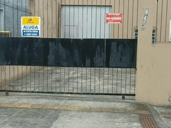Prédio Comercial com 196 m² para Locação em Excelente Localização com Amplo Espaço e Poten