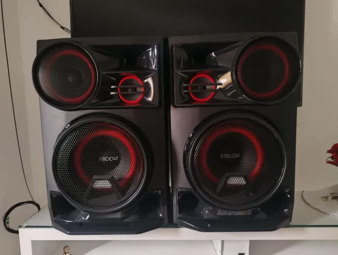Caixa de som LG xbom 3500 watts