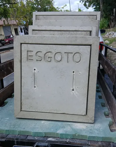 Tampa De Esgoto Com Moldura | CONCRETO 