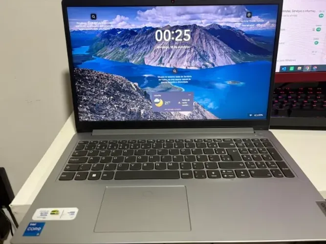 Computador notebook Lenovo IdeaPad 1 15IAU7. Usado, mas em Perfeito Estado !