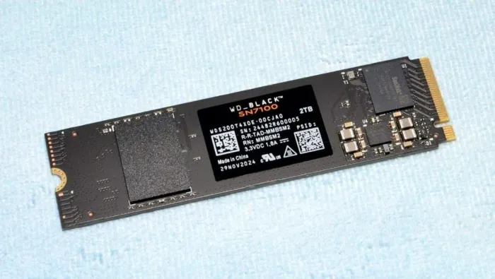 SSD M.2 WESTERN DIGITAL (WD) Black SN7100 2 TB PRODUTO NOVO LACRADO