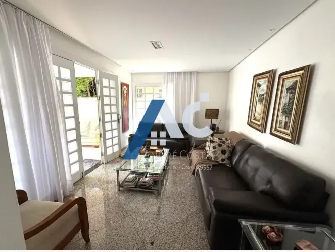 CASA À VENDA CONDOMÍNIO VEREDAS PIATÃ - 4 QUARTOS | 4 SUÍTES | PISCINA | ENERGIA SOLAR |