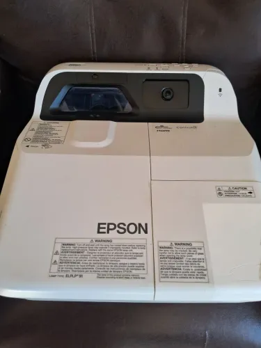 Projetor Epson 695WI