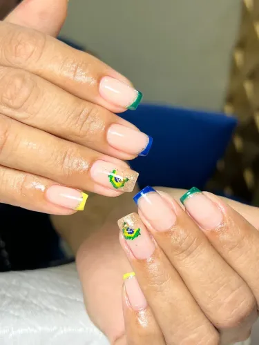 Manicure de unha em Gel