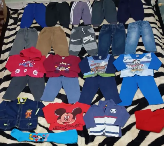 Lote roupas bb feio 1 ano