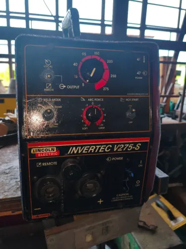 Máquina de solda Lincon invertec 275-s