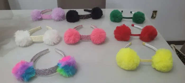 Tiaras e laços