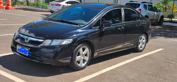 Honda Civic Sedan LXS 1.8/1.8 Flex 16V Aut. 4P 2008