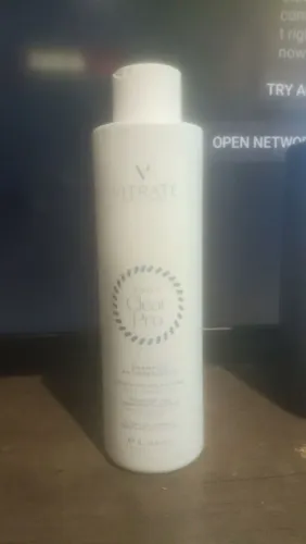 Vende se produtos para cabelos novos