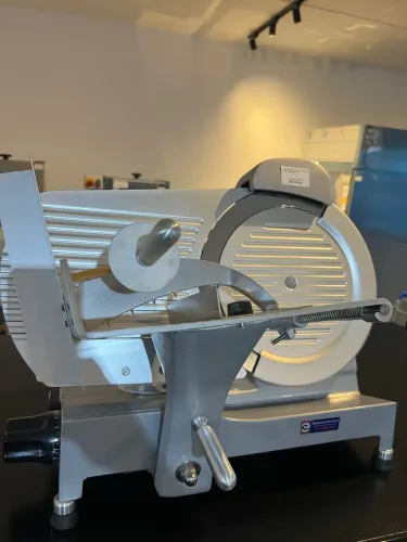 Cortador de frios semi automático 300mm - pronta entrega