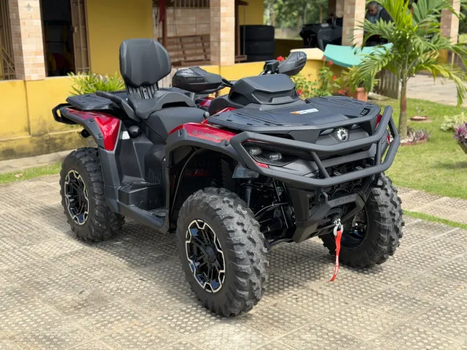 Quadriciclo Can am Outlander XT 850 4x4 0km