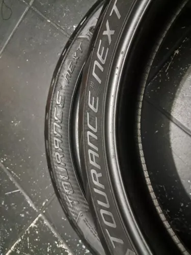 Pneu moto Metzeler Tourance Next 120/70-19 e 170/60-17