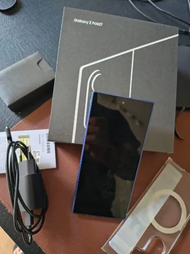 Samsung ZFold 7 - 1 TB / 16GB RAM ZERADO!
