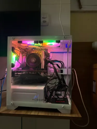 PC GAMER