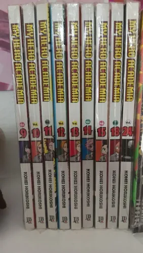 Mangás My Hero Academia do 9 ao 15 + 18 e 24 Novos