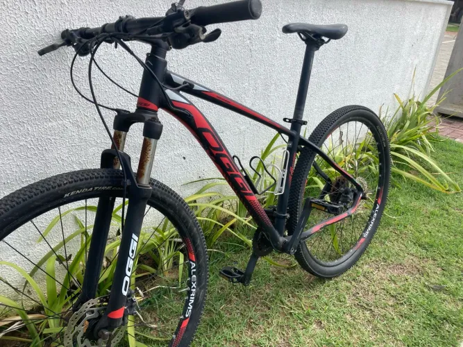 Biscicleta aro 29 para trilha