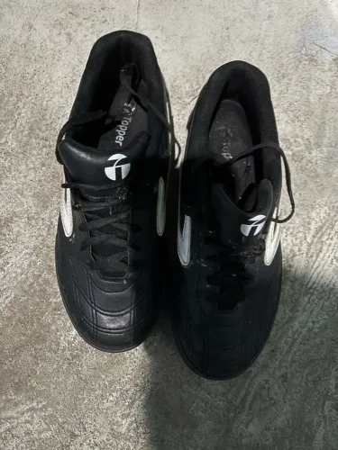 Tênis de futsal
