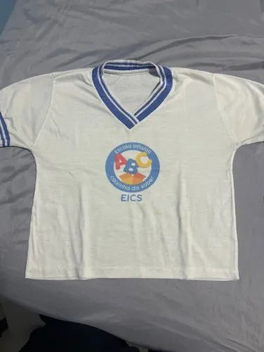 Fardamento escola caixinha do saber
