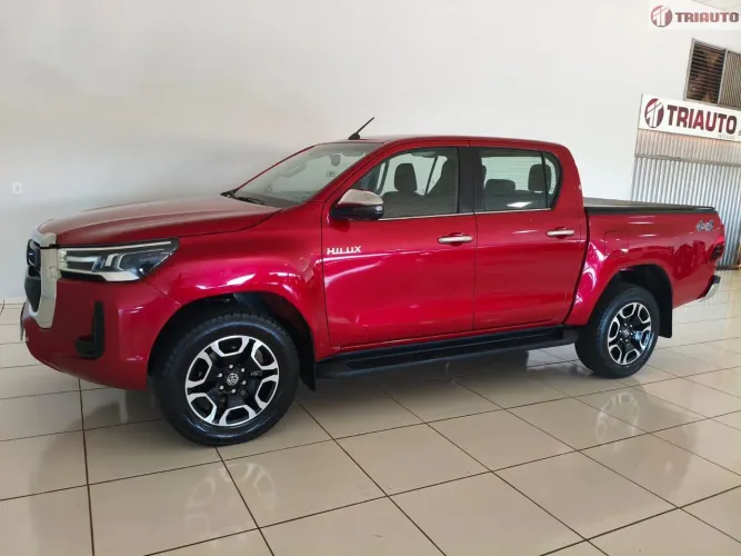 Toyota Hilux CD SRX 4X4 2.8 TDI 16V Diesel Aut. 2022