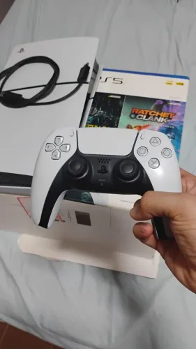 Playstation 5 slim com leitor de disco