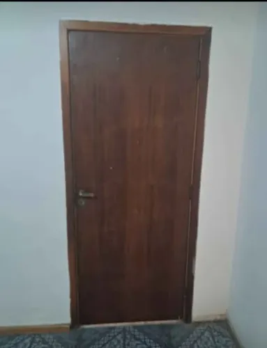 Vendo Porta de Madeira Maciça