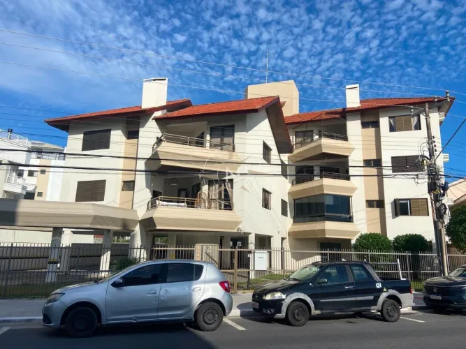 Apartamento a apenas 50 metros do mar, com vista livre para a Praia dos Ingleses - Florian