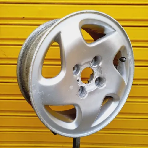 Roda Guidon Peugeot 306 14x5,5 4x110 Eur Un