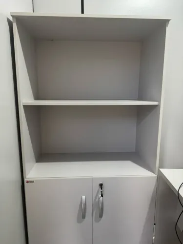 Coisas do escritório a venda