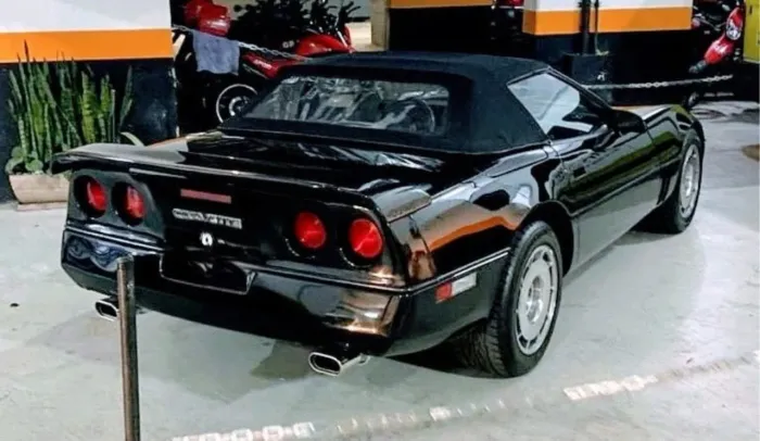 Chevrolet Corvette 6.2 V8 LT2 Gasolina Stingray Conversível AUT. 1986