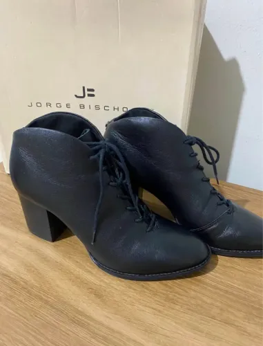 Bota feminina Jorget Bischoff n37