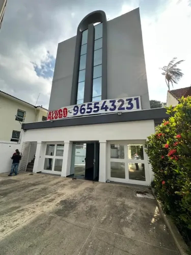 Prédio/Edifício inteiro para aluguel tem 580 metros quadrados com 11 quartos