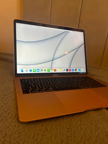 MacBook Air 2018 Rose Gold