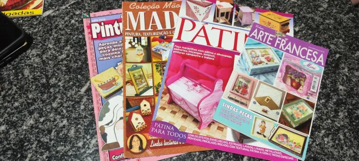 Revistas de caixas/madeiras