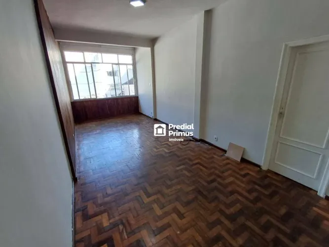 Apartamento com 2 quartos para alugar, 80 m² - Centro - Nova Friburgo/RJ