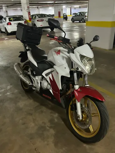 CB 300R