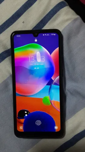 Celular A31 128 gigas biometria na tela em ótimo estado 